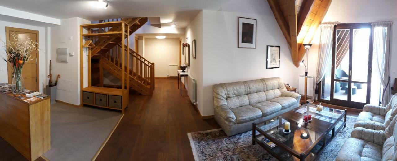 Excelsior. Espectacular Y Exclusivo Apartamento En Sallent De Gallego. ภายนอก รูปภาพ